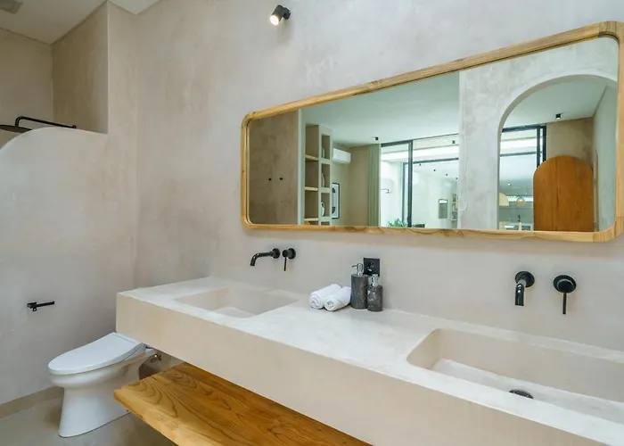 Leros - Modern Chic 2br Mediterranean In Canggu! Villa *