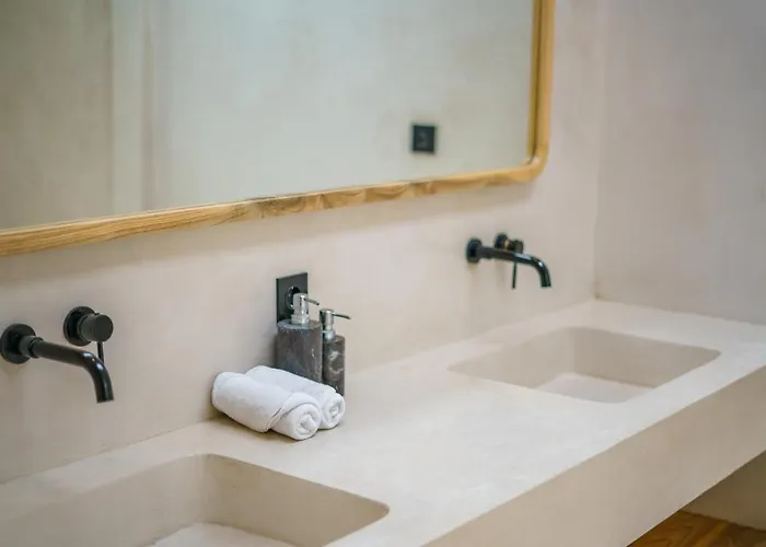 Leros - Modern Chic 2br Mediterranean In Canggu! Villa Canggu (Bali)
