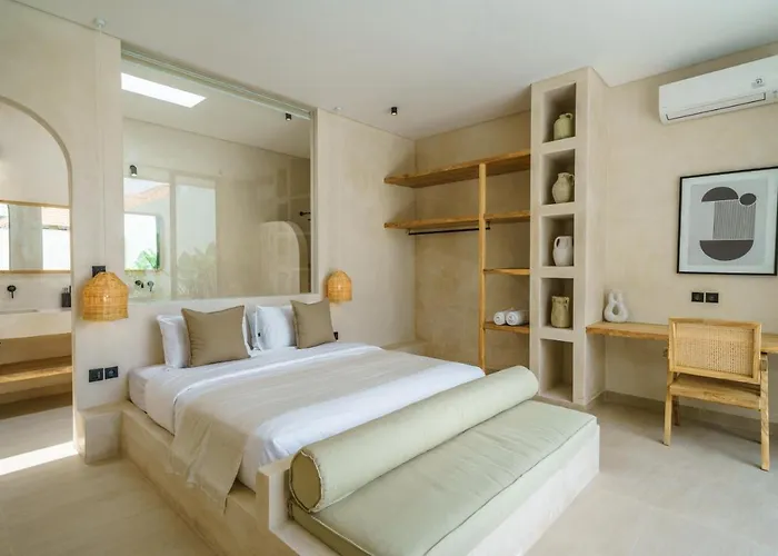 Leros - Modern Chic 2br Mediterranean In Canggu! *